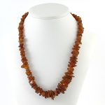 Sötét matt borostyán nyaklánc