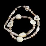 köves ásványi ékszer kagylók és gyöngy nyaklánc