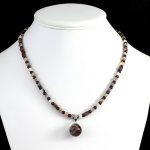 Achát-gránát nyaklánc