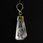 Köves ásványi ékszer Kunzit kristály rombusz medál