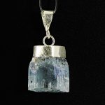 Köves ásványi ékszer Akvamarin vastag rönk kristály medál