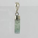 Köves ásványi ékszer Turmalin kék kristály pálcika medál