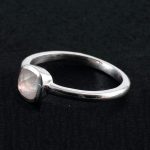 Köves ásványi ékszer Holdköves ezüst gyűrű