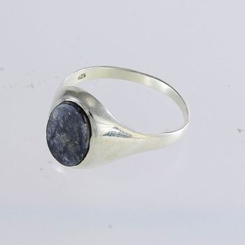 Köves ásványi ékszer Ovál zafírral ezüst pecsétgyűrű